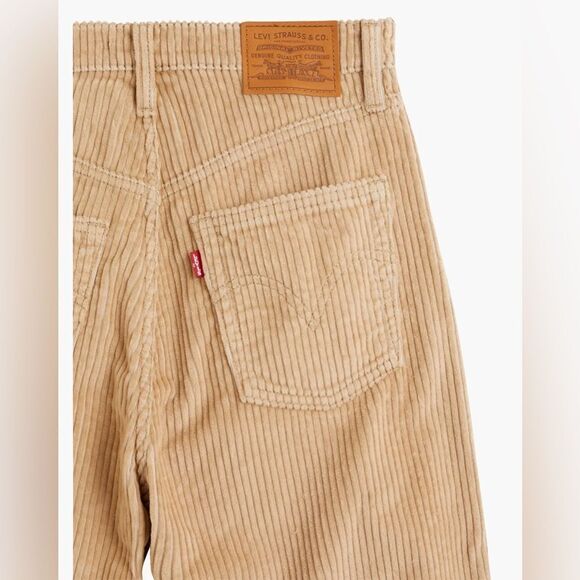 Levi's CORDUROY RIBCAGE STRAIGHT
ANKLE WOMEN'S PANTS Size 26 Granola - Brown - Picture 5 of 15